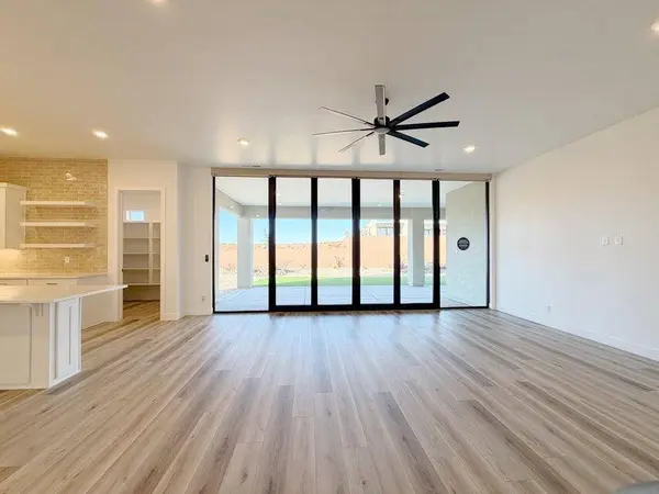 3322 S Guide Star Way ST, Hurricane, UT 84737