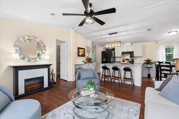 6810 NE 100TH CT, Bronson, FL 32621