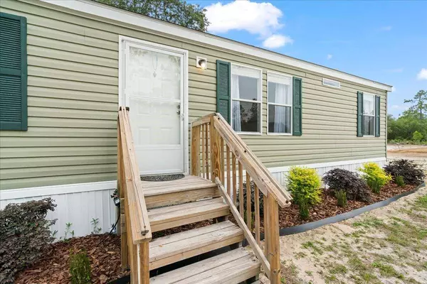 6810 NE 100TH CT, Bronson, FL 32621