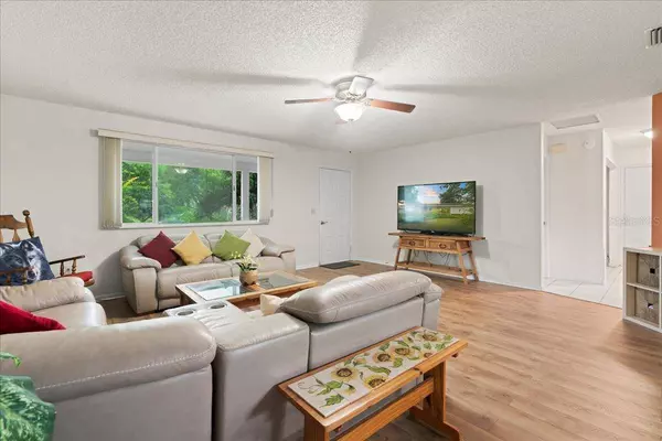 10909 SW 83RD CT, Ocala, FL 34481