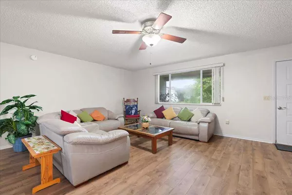 10909 SW 83RD CT, Ocala, FL 34481