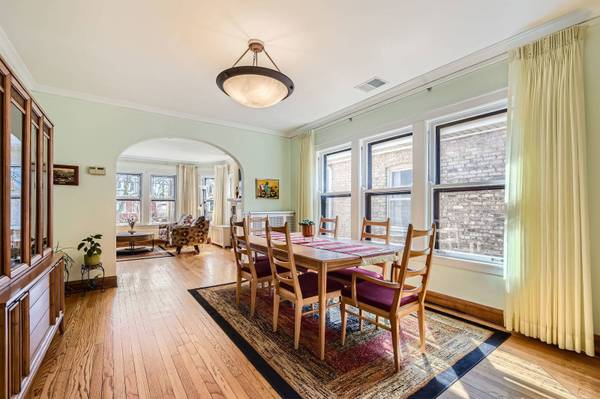 5444 N Lotus AVE, Chicago, IL 60630