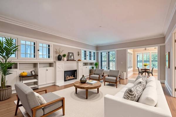 1331 W Greenleaf AVE #2, Chicago, IL 60626