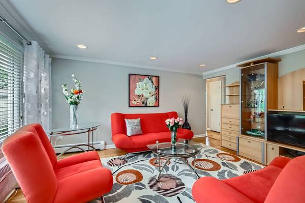 8712 W BERWYN AVE #3W, Chicago, IL 60656