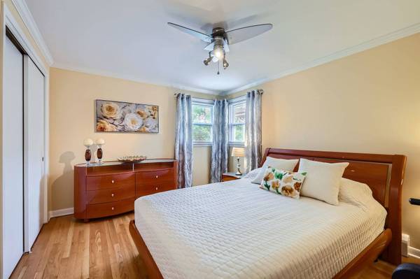 8712 W BERWYN AVE #3W, Chicago, IL 60656