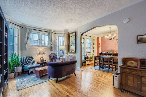 1529 W Estes AVE #1A, Chicago, IL 60626