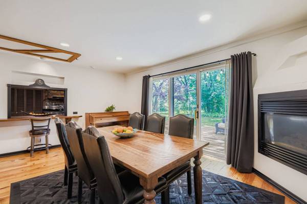 483 W Shady Lane RD, Palatine, IL 60074