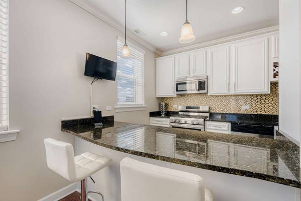 4248 S Drexel BLVD #3S, Chicago, IL 60653