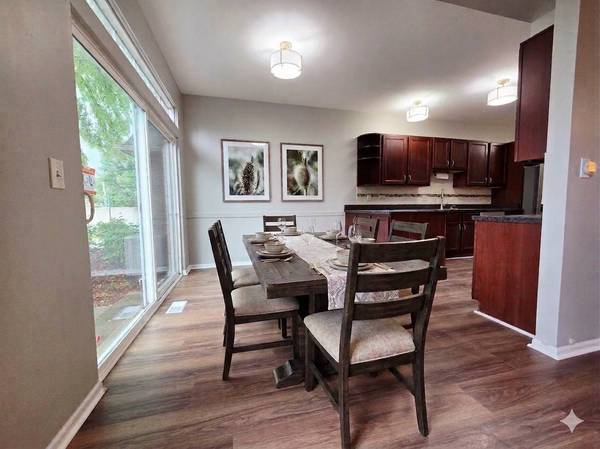 1605 Windward CT, Naperville, IL 60563