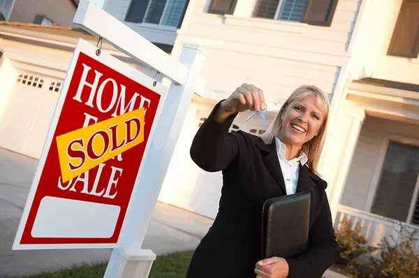 Why Working with a Realtor Joplin, MO Helps Buyers Save,Dylan Coonrod