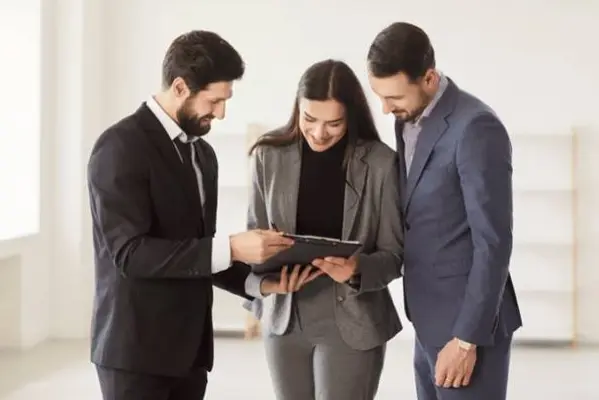 Essential Realtor Services Every Client Should Know,Dylan Coonrod