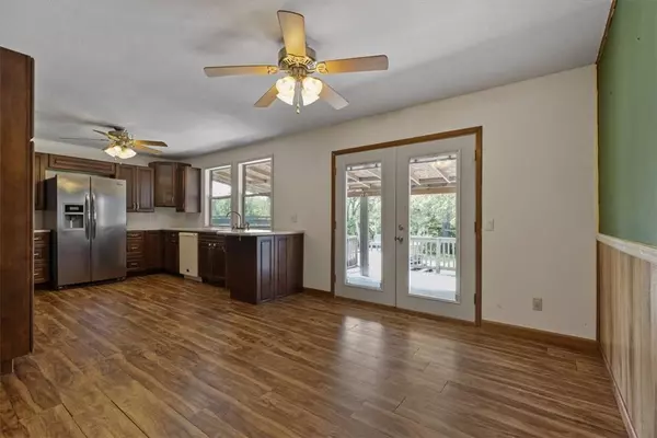 3279 Wildcat Creek Blvd, Fayetteville, AR 72704