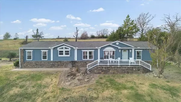 367 Madison 7825, Huntsville, AR 72740