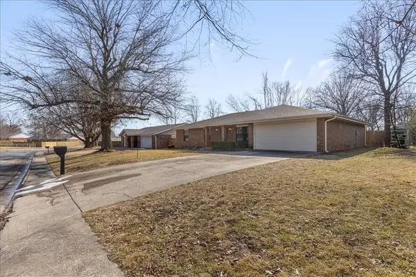 4102 Brant Dr, Springdale, AR 72762