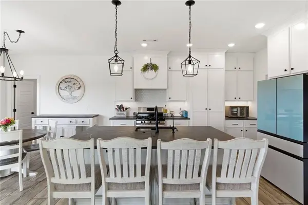 1251 Bootleg Rd, Bentonville, AR 72713