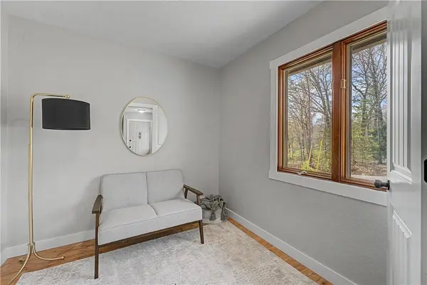 9 Minton Ln, Bella Vista, AR 72715