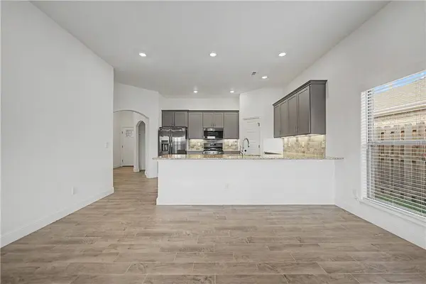 424 NW 59th Ave, Bentonville, AR 72713