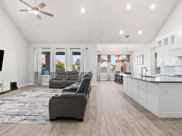 7025 Central Court, Little Elm, TX 76227