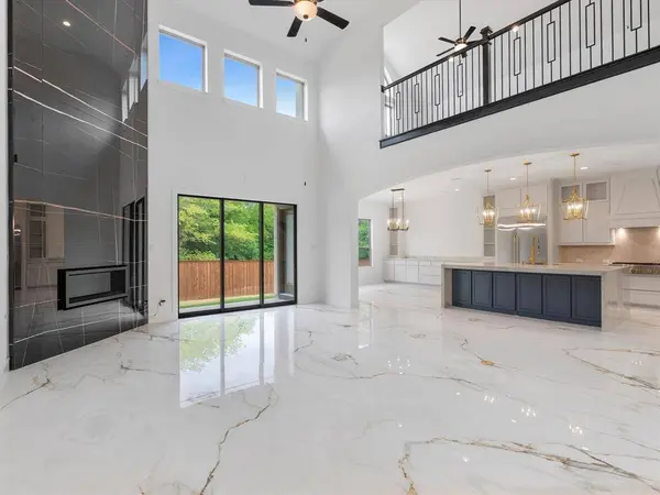 1044 Williams Lane, Copper Canyon, TX 75077