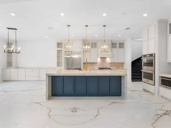 1044 Williams Lane, Copper Canyon, TX 75077
