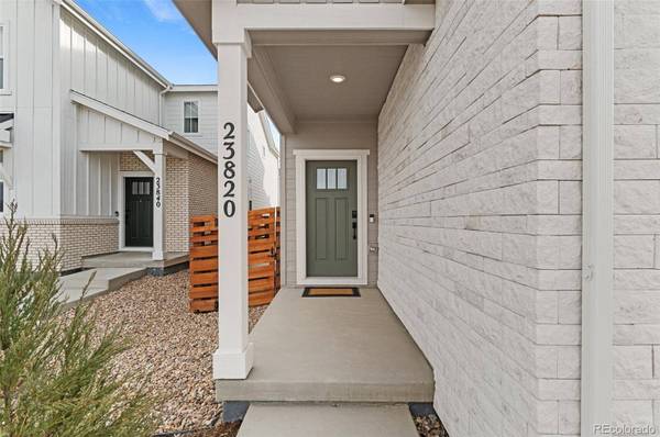 23820 E 34th AVE, Aurora, CO 80019