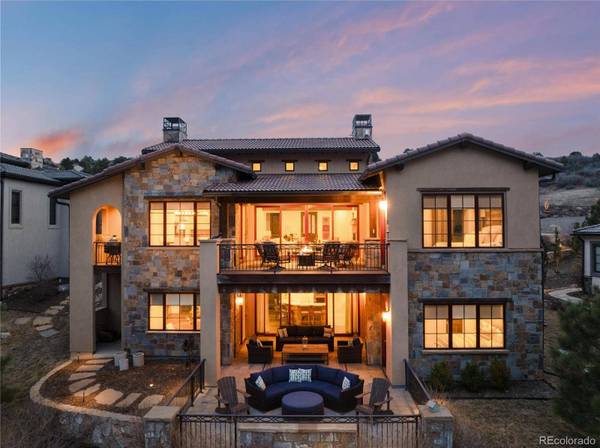 8310 Raphael LN, Littleton, CO 80125