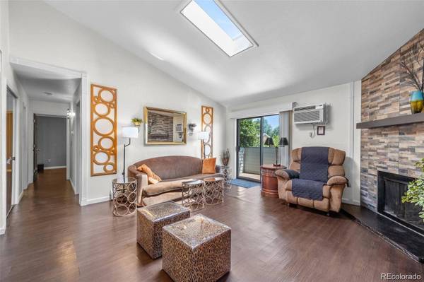 10150 E Virginia AVE #11-202, Denver, CO 80247