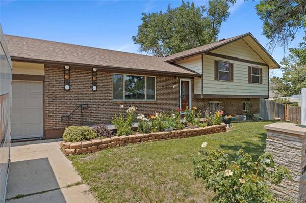4725 Topeka CT, Denver, CO 80239