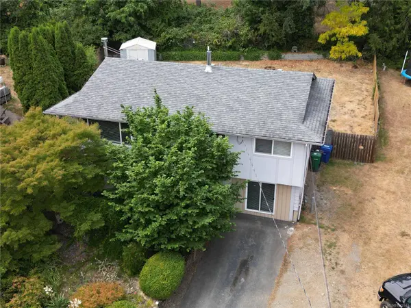 785 Parkview Dr, Nanaimo, BC V9R 5T9