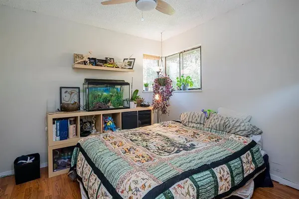 14603 101a AVE, Surrey, BC V3R 7E2