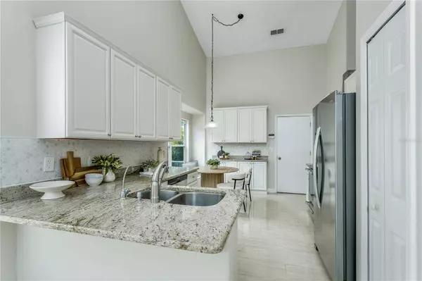 12335 GLENFIELD AVE, Tampa, FL 33626