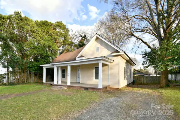 221 Fink AVE NW, Concord, NC 28025