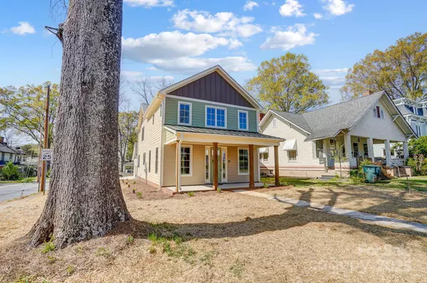 68 Cabarrus AVE W, Concord, NC 28025