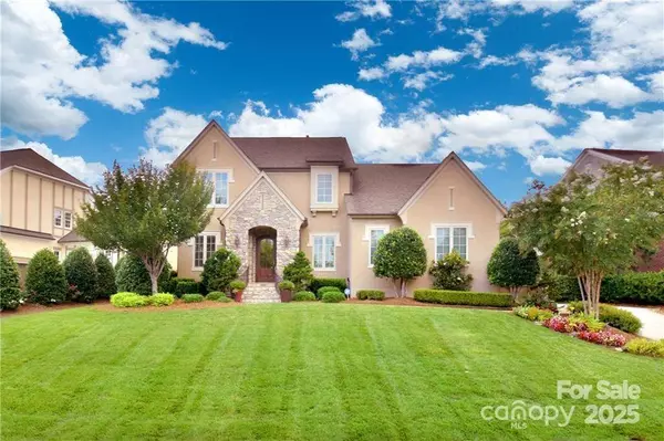 2415 Christenbury Hall DR NW, Concord, NC 28027