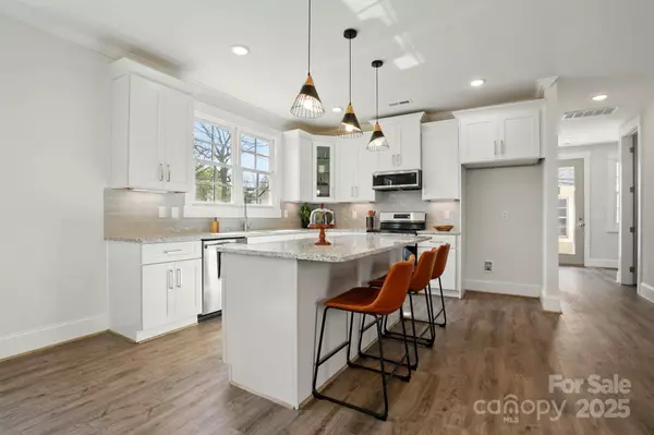 68 Cabarrus AVE W, Concord, NC 28025