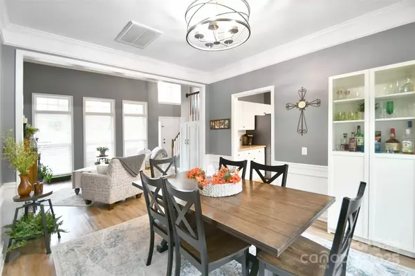 6301 Baberton CT, Charlotte, NC 28269