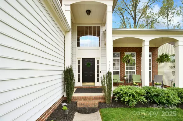 6301 Baberton CT, Charlotte, NC 28269