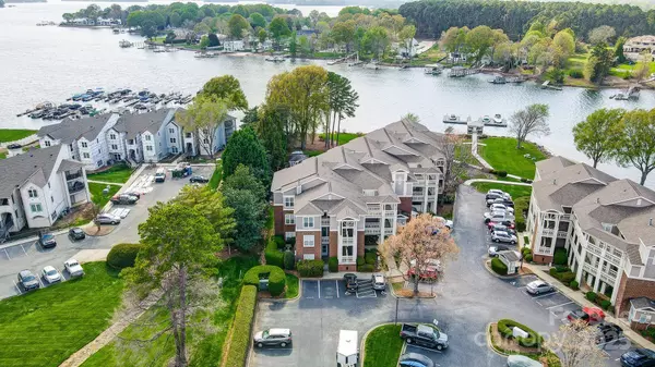 7836 Village Harbor DR, Cornelius, NC 28031