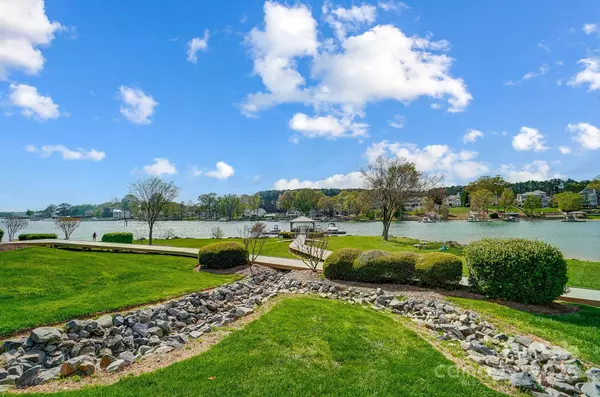 7836 Village Harbor DR, Cornelius, NC 28031