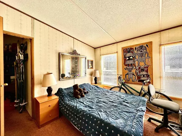 85 Laurel House RD, Hunter, NY 12436