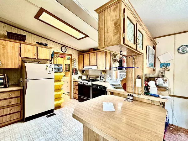 85 Laurel House RD, Hunter, NY 12436