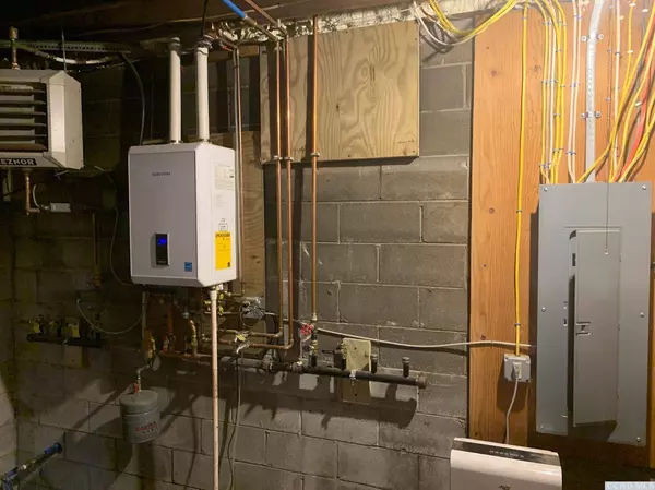 641 N North Lake Road RD, Tannersville, NY 12485