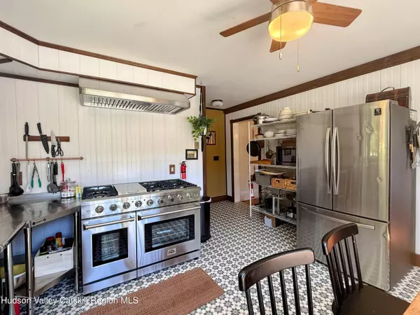 42 - 50 Stoney Clove RD, Hunter, NY 12442