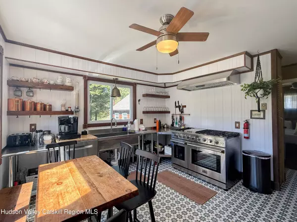 42 - 50 Stoney Clove RD, Hunter, NY 12442