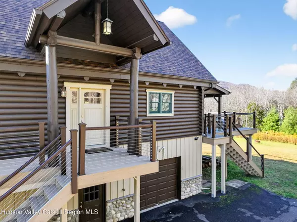 87 Wilderness DR, East Jewett, NY 12424