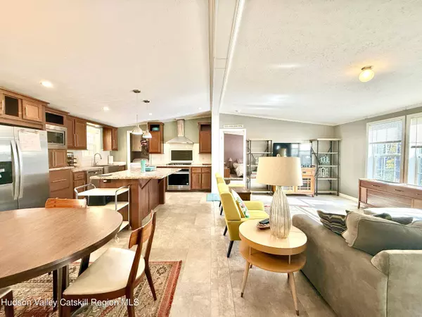 325 Route 25, Haines Falls, NY 12436