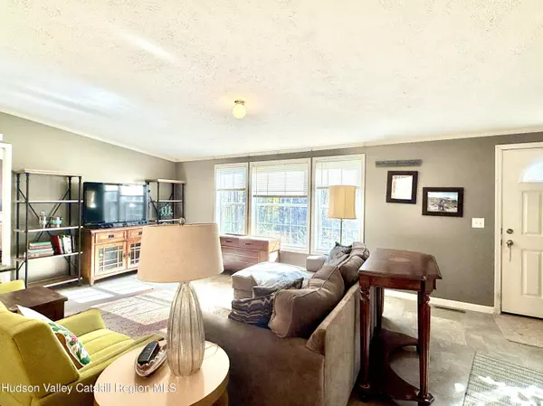 325 Route 25, Haines Falls, NY 12436