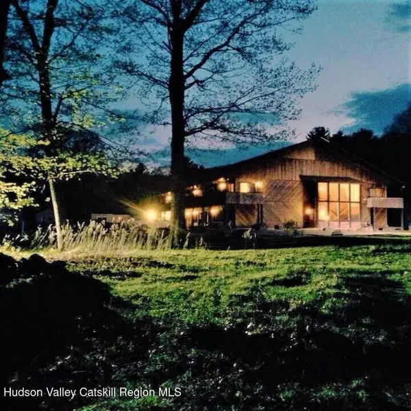 334 New York 32a, Palenville, NY 12463