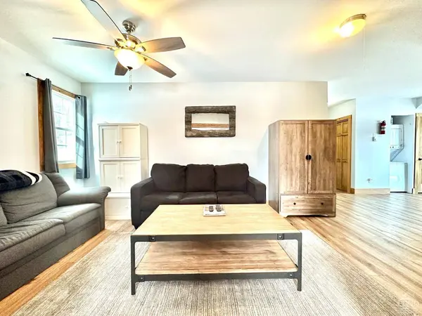 462 Dent RD, Prattsville, NY 12468