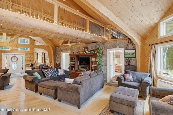 100 Wilderness Dr Exd, East Jewett, NY 12424